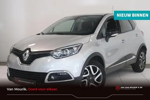 Photo 1 : Renault Captur 2017 Essence