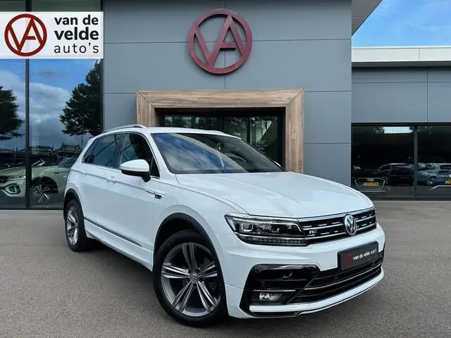 Photo 1 : Volkswagen Tiguan 2020 Petrol