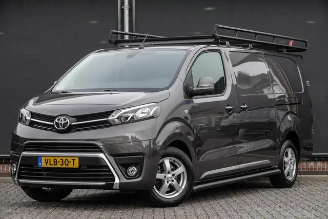 Photo 1 : Toyota Proace 2021 Diesel