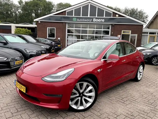 Photo 1 : Tesla Model 3 2019 Électrique