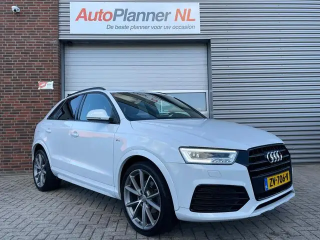 Photo 1 : Audi Q3 2015 Petrol