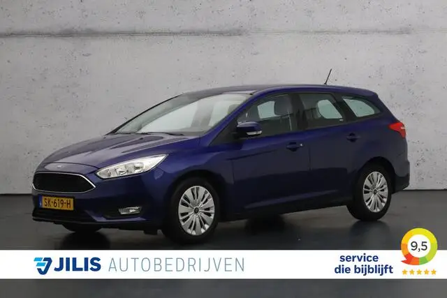 Photo 1 : Ford Focus 2018 Petrol