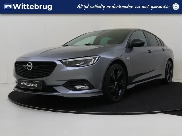 Photo 1 : Opel Insignia 2019 Petrol