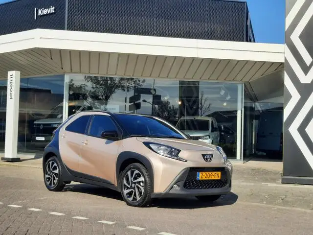 Photo 1 : Toyota Aygo 2023 Essence