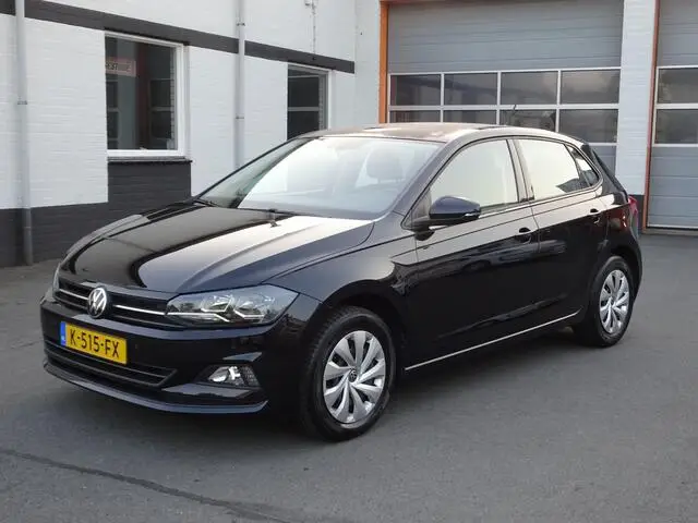 Photo 1 : Volkswagen Polo 2020 Essence