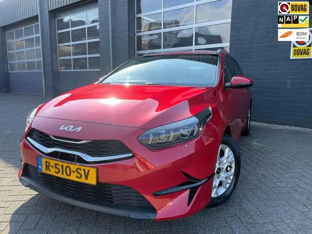 Photo 1 : Kia Ceed 2022 Petrol