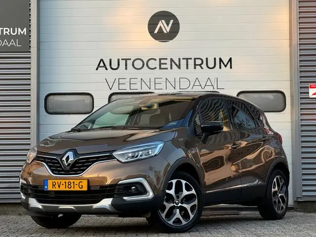 Photo 1 : Renault Captur 2018 Petrol