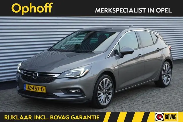 Photo 1 : Opel Astra 2016 Essence