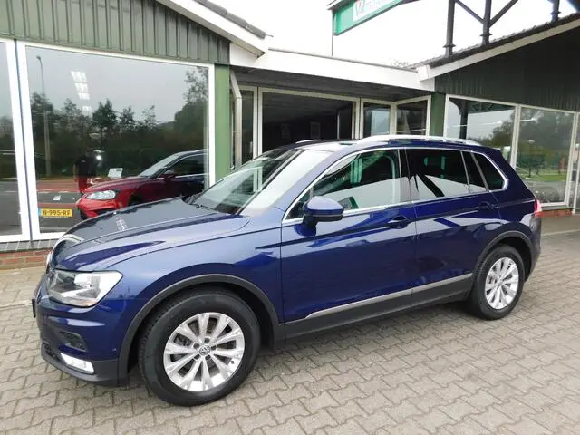 Photo 1 : Volkswagen Tiguan 2016 Essence