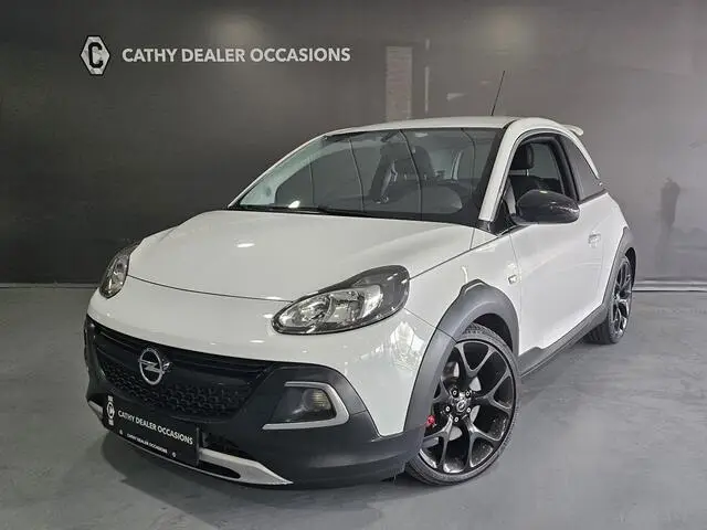 Photo 1 : Opel Adam 2016 Essence