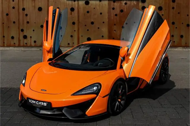 Photo 1 : Mclaren 570s 2018 Essence