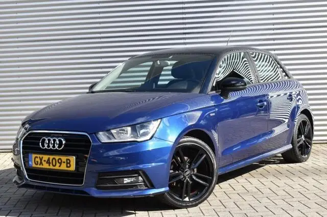 Photo 1 : Audi A1 2016 Petrol