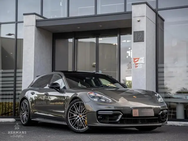 Photo 1 : Porsche Panamera 2021 Hybride