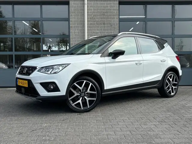 Photo 1 : Seat Arona 2018 Petrol