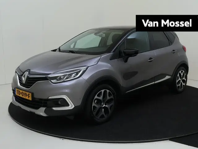 Photo 1 : Renault Captur 2018 Essence