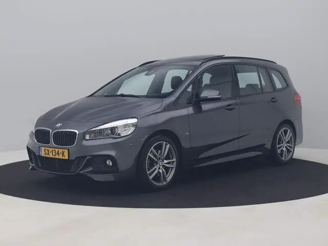 Photo 1 : Bmw Serie 2 2018 Petrol