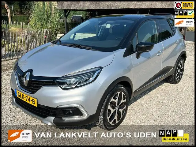 Photo 1 : Renault Captur 2018 Essence