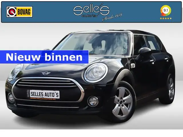 Photo 1 : Mini Clubman 2019 Petrol