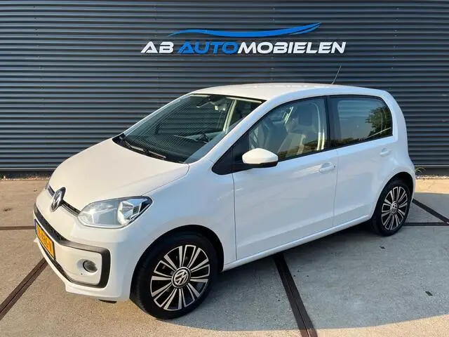 Photo 1 : Volkswagen Up! 2018 Petrol