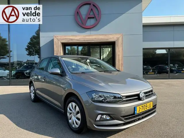 Photo 1 : Volkswagen Polo 2020 Essence