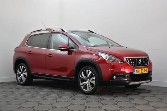 Photo 1 : Peugeot 2008 2017 Essence