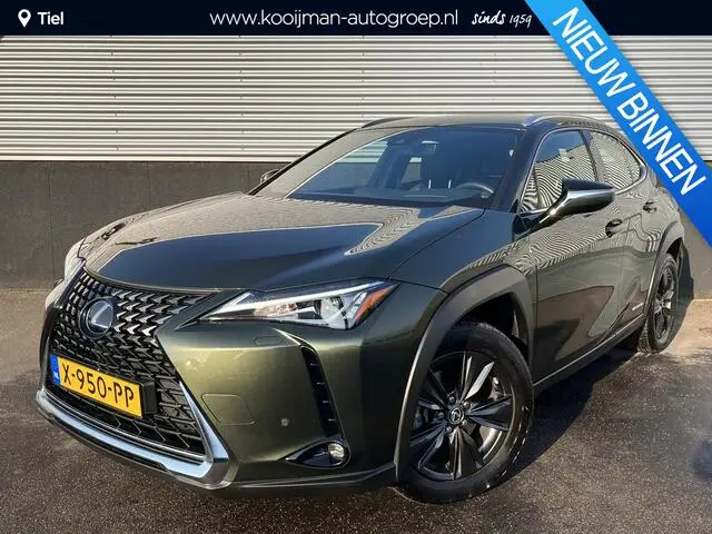 Photo 1 : Lexus Ux 2020 Hybrid