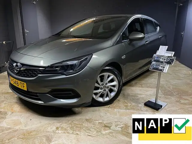 Photo 1 : Opel Astra 2020 Petrol