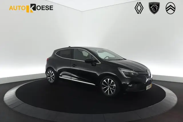 Photo 1 : Renault Clio 2023 Petrol