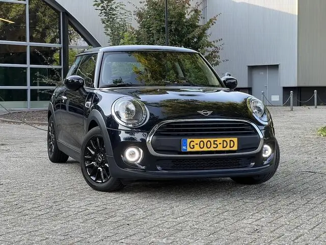 Photo 1 : Mini One 2019 Petrol