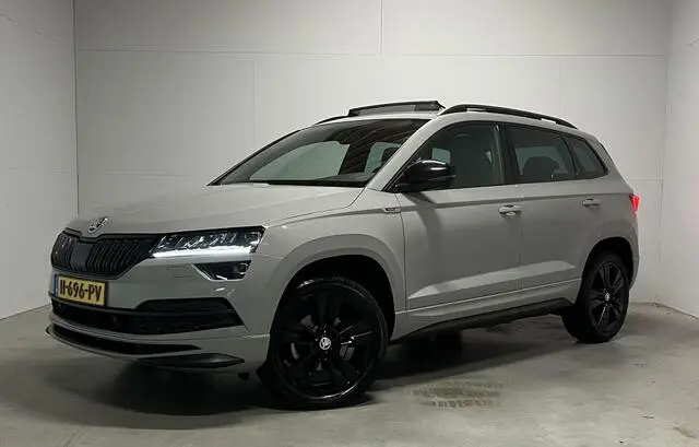 Photo 1 : Skoda Karoq 2020 Petrol