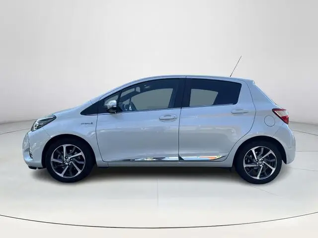 Photo 1 : Toyota Yaris 2017 Hybride