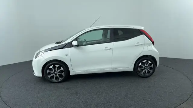 Photo 1 : Toyota Aygo 2020 Essence