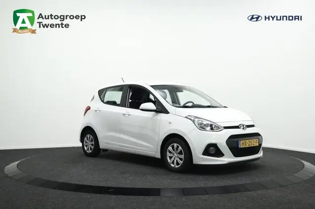 Photo 1 : Hyundai I10 2016 Petrol