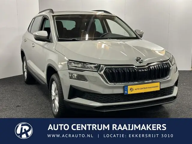 Photo 1 : Skoda Karoq 2023 Petrol