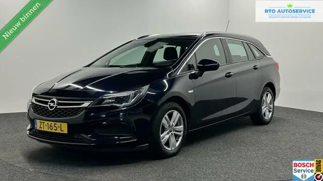 Photo 1 : Opel Astra 2019 Petrol