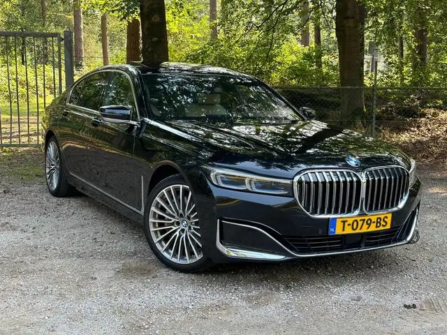 Photo 1 : Bmw Serie 7 2020 Hybrid