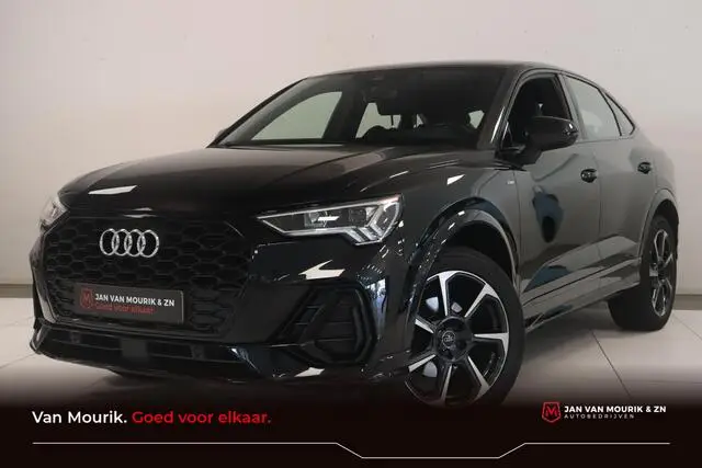 Photo 1 : Audi Q3 2020 Essence