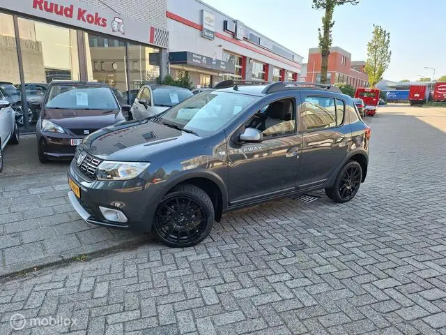 Photo 1 : Dacia Sandero 2018 Essence