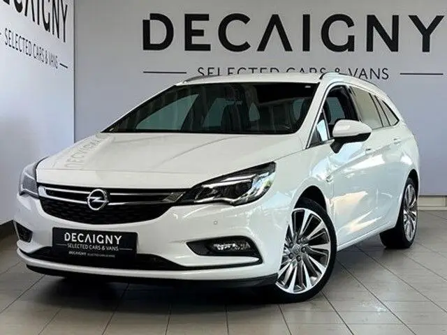 Photo 1 : Opel Astra 2018 Essence