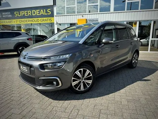 Photo 1 : Citroen C4 2018 Petrol