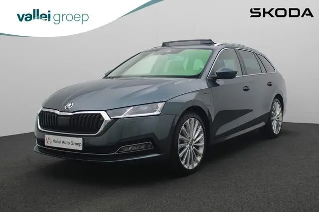 Photo 1 : Skoda Octavia 2021 Hybride