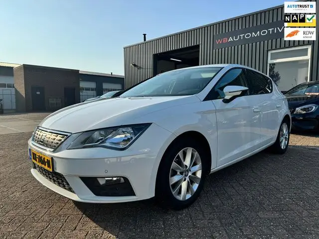 Photo 1 : Seat Leon 2017 Petrol