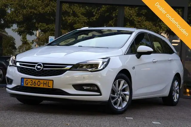 Photo 1 : Opel Astra 2019 Essence