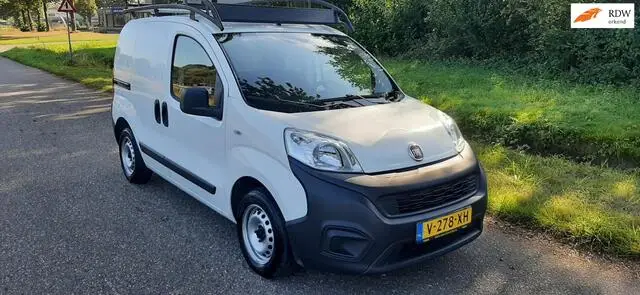 Photo 1 : Fiat Fiorino 2019 Petrol