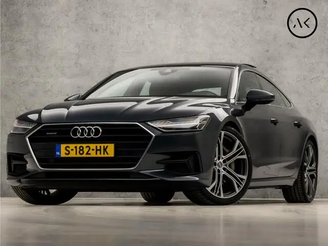 Photo 1 : Audi A7 2018 Petrol