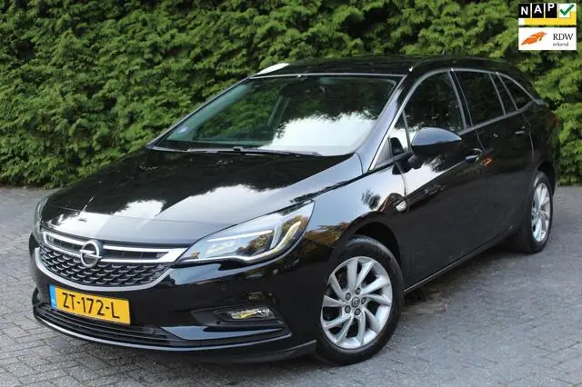 Photo 1 : Opel Astra 2019 Essence