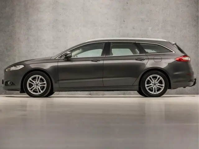 Photo 1 : Ford Mondeo 2015 Essence