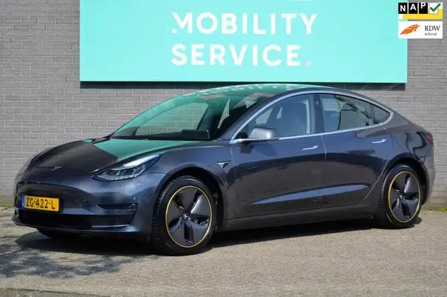 Photo 1 : Tesla Model 3 2019 Électrique