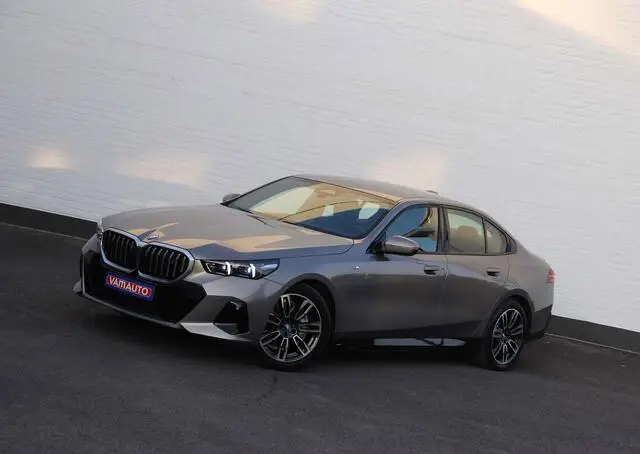 Photo 1 : Bmw I5 2024 Électrique