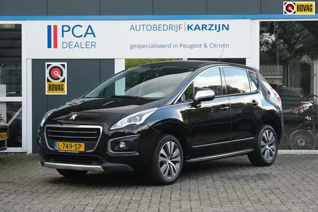 Photo 1 : Peugeot 3008 2015 Petrol